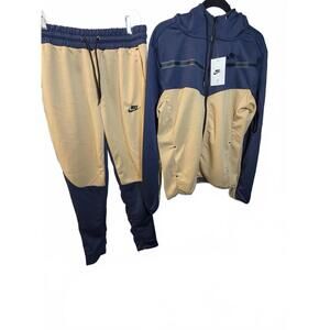 Nike Men's Two-Tone Hooded Sweatshirt and Jogger Pants Set